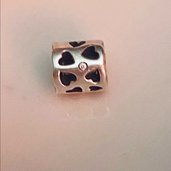 Pandora “Tunnel of Love” Charm - Picture 2 of 2